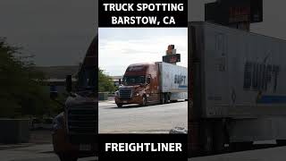 Truck Spotting Freightliner