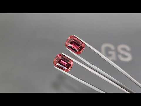 Pair of intense red rubellites in cushion cut 14.02 carats, Nigeria Video  № 2