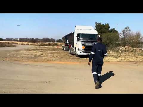 Side tipper straight reverse ￼