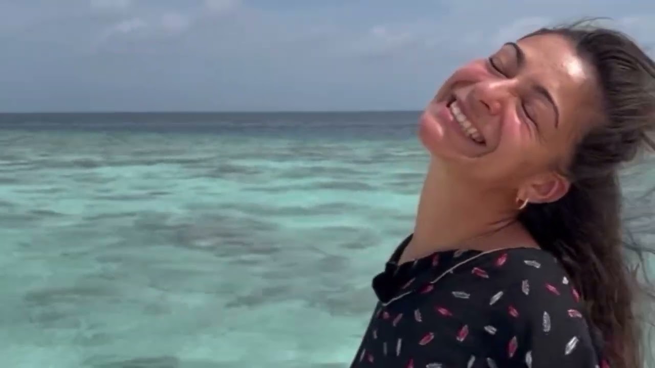 Dhivehi songs . Mi jismugaa