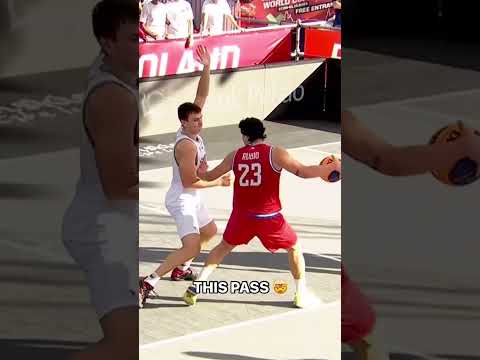 Pls tell me he didn’t miss that 🥲 🎥 @fiba3x3 x #3x3NL x #FIBA3x3