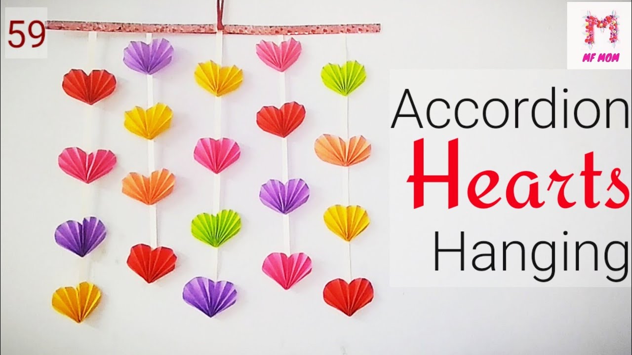 Accordion Hearts Hanging | Wall Decor #mf_mom #paper_hearts #accordion_hearts #paper_crafts