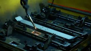 Vaka height adjustable desk manufacture production line - Auto-welding robots #heightadjustabledesk