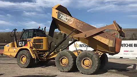 Lot 142 2014 CAT 730C