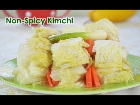 non-spicy-vegan-korean-white-kimchi