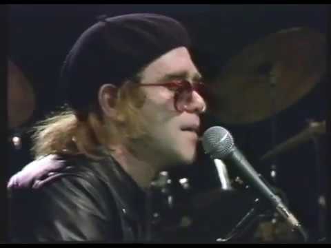 Elton John -  Rocket Man (1972)