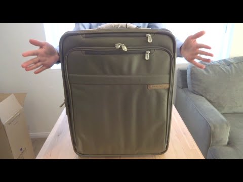 Review: Briggs & Riley Baseline International Wide Carry-On (Full) | Tekuben.com