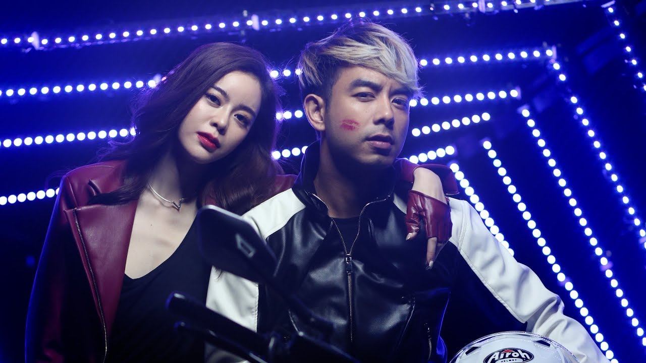 เหรอ feat.ไอซ์ ปรีชญา - KWANG ABnormal (#PLAY2project)「Official MV」