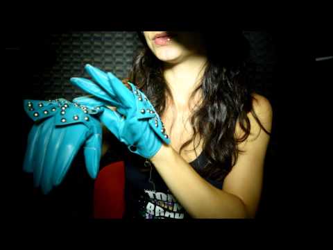 ★ Cute gloves sounds - tick, crinkle and squeaky with whispers ★ ear to ear ASMR ★