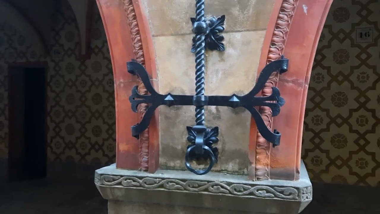 Суперинтеллект она же Жижа Мультипроявления она же Мария мать Божия везде себя обозначает