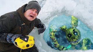 Эти жуткие находки мы нашли подо льдом где затонули аниматроники с помощью подводного дрона 