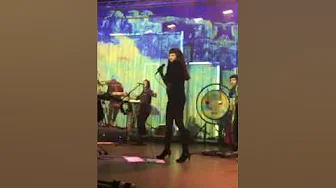 León Larregui ft Mon Laferte-Rue Vieille du Temple-Teatro Metropolitan 6 Octubre León Larregui ft Mon Laferte-Rue Vieille du Temple-Teatro Metropolitan 6 Octubre