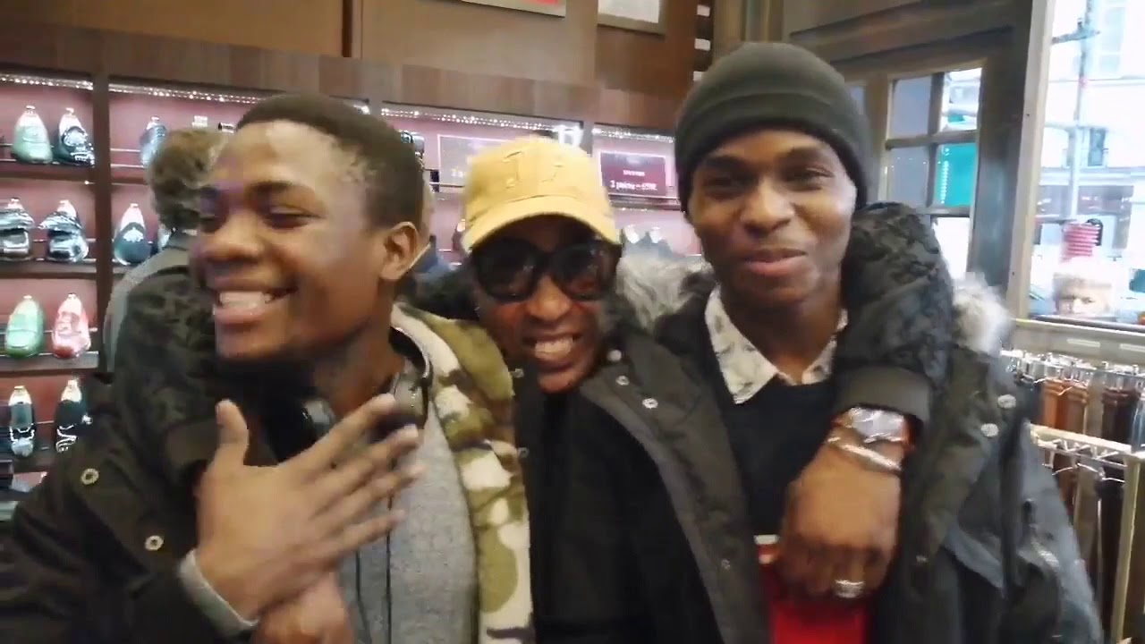 NORBAT DE PARIS ET LA CHAUSSURE QUI PARLE YouTube