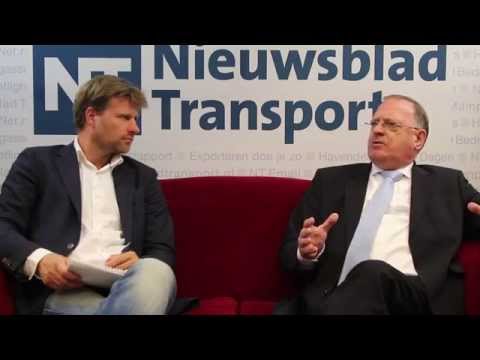 Nieuwsblad Transport / Rode Sofa / Henk van Dieren (ceo Samskip van Dieren)