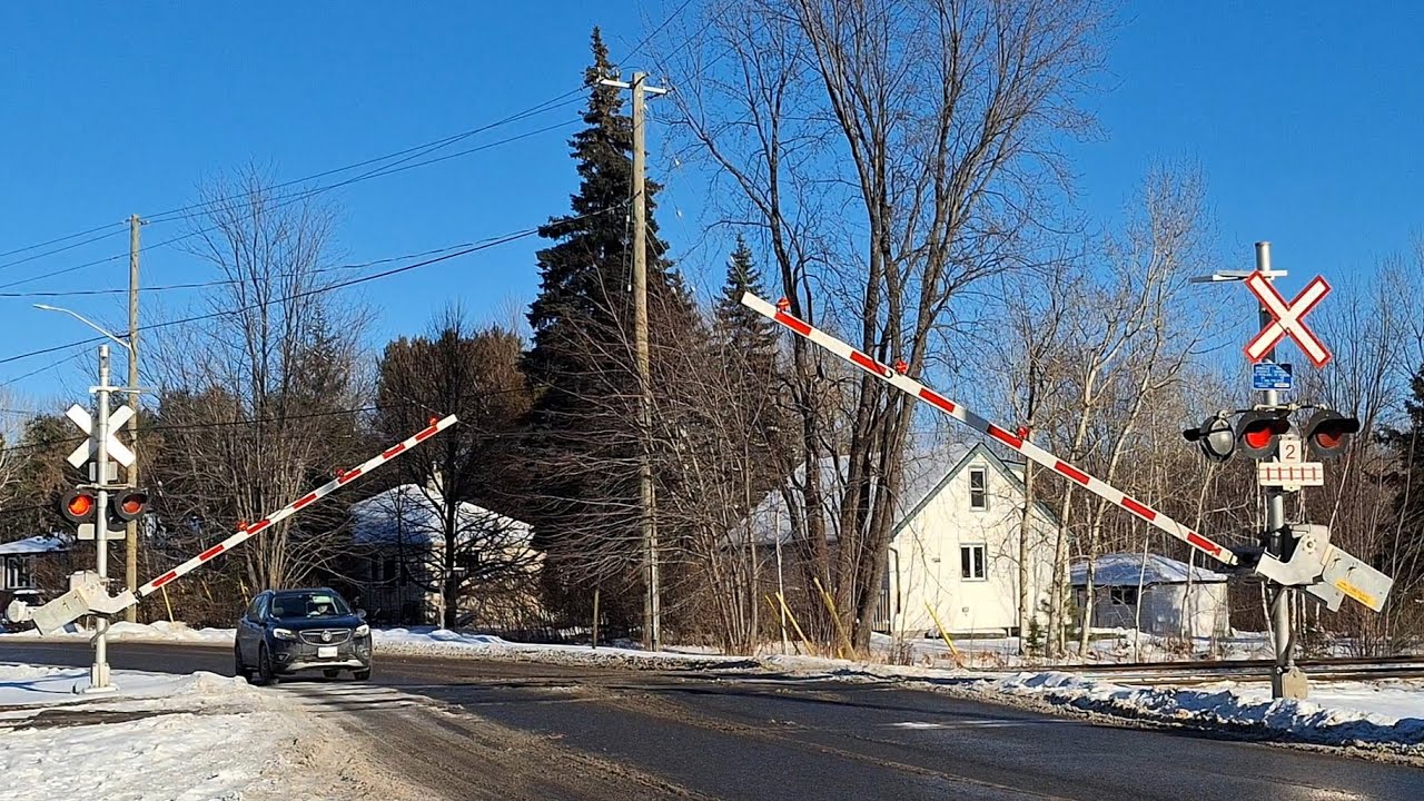 Railroad Crossing | 4th Avenue, Minnow Lake, ON (Video 2)