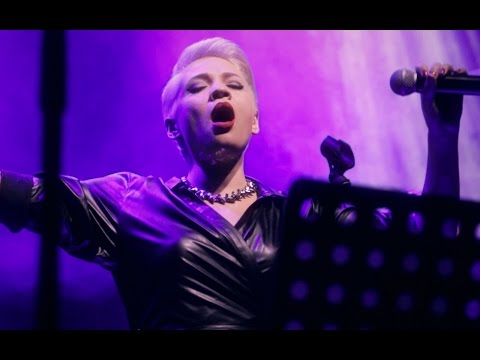Jukebox Trio Ft. Tina Kuznetsova - Alone In The Dark | Live