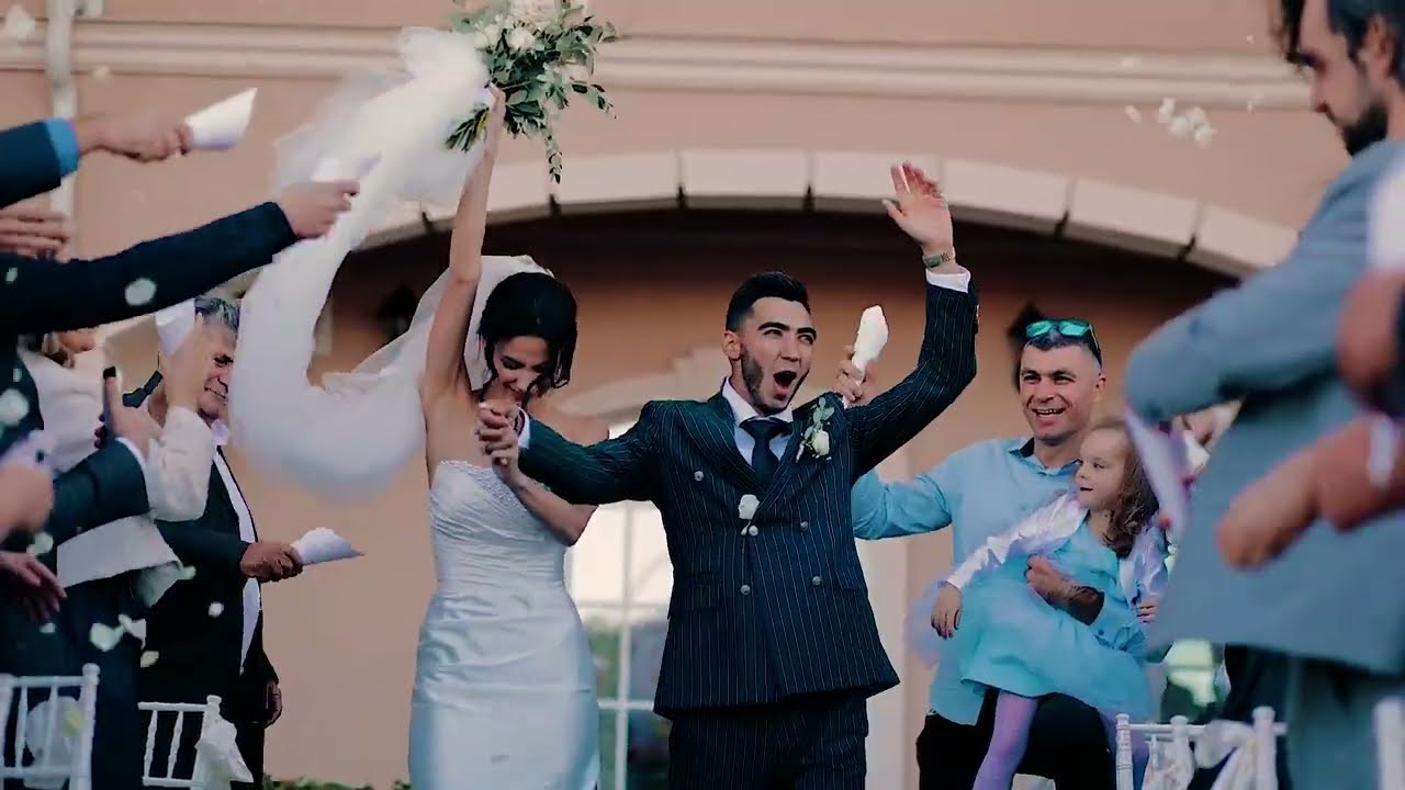 A stylish and elegant wedding in Bulgaria by INSIDE WEDDING for Nika and Ivan!