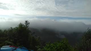Samudra awan, puncak Mega gunung puntang
