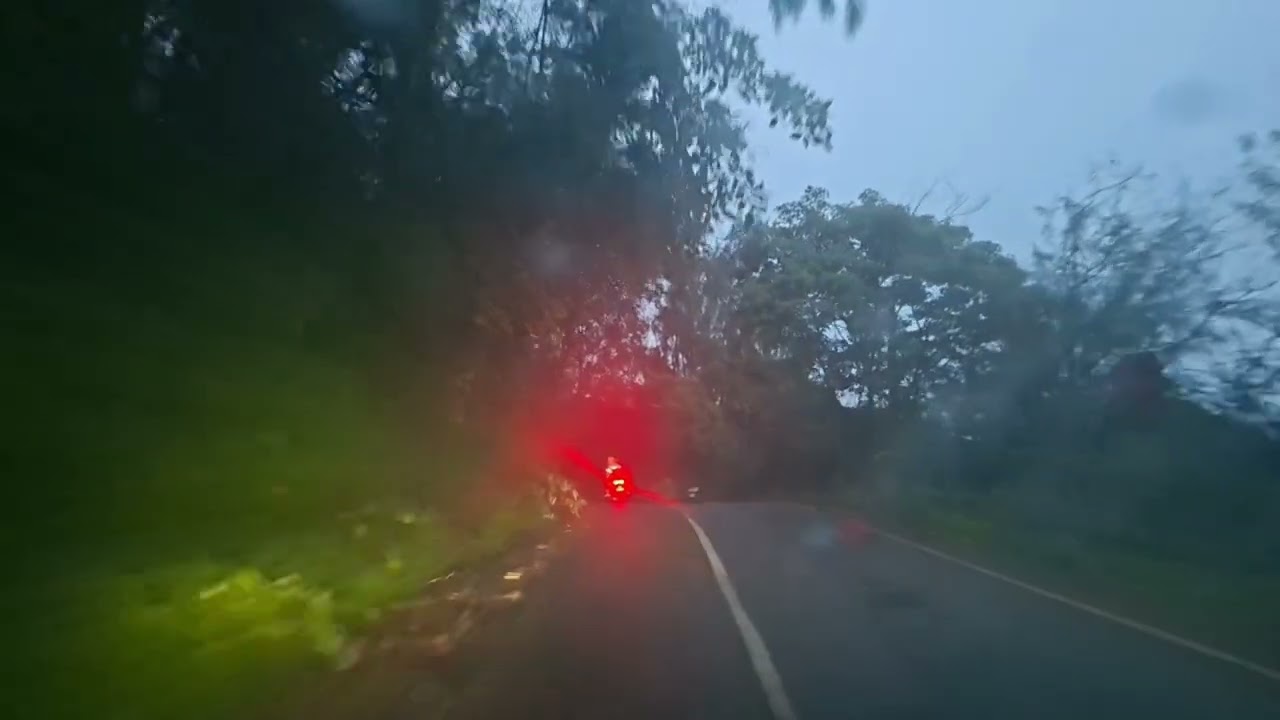 JALUR EXTREM BATU KE MOJOKERTO LEWAT CANGAR | HUJAN GELAP TANJAKAN TIKUNGAN TAJAM. LENGKAP!!