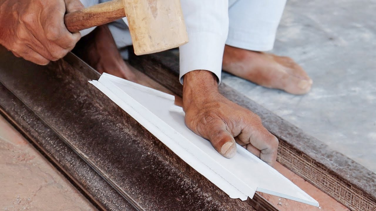 Amazing Craftsman Making of a Metal Box out of Iron Sheet