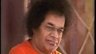 SAI BABA :: SAI GAYATHRI MANTRA