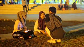 Prank Panggil Sayang Sama Orang Yang Tidak Dikenal U0026 Teriak Ditempat Umum Kaget Lari Kocarkacir