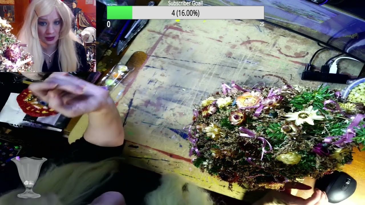 Xmas tree decorating stream! 