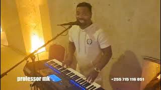 ILOVE OMAN SONG PROFESSOR MK LIVE NDANI YA ROZNA ICHINI OMAN