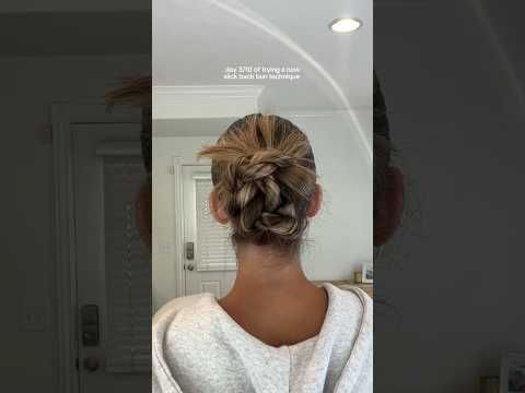 Double twisted knot