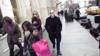 Jason Statham & Rosie Huntington were followed & harassed by the Paparazzi while they tried to shop