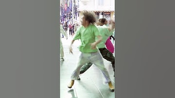 🇦🇺Kpop in Public - CL Hello Bitches!