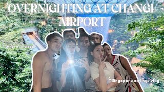 OVERNIGHTING IN WORLD’S MOST LUXURIOUS AIRPORT WITH FRIENDS ✈️🇸🇬 *vlog*