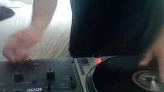 Dj Marvel Scratching