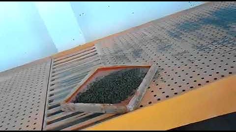 Paver Block vibration Table Machine