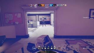 Jackal 1v4 and ACE! PDW is amazing!