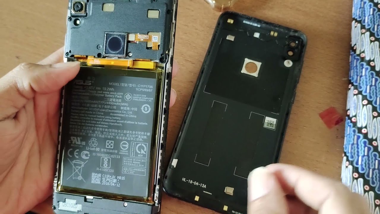 Cara Buka Casing Belakang Asus Zenfone Max Pro M1 Menggunakan Kuku ...