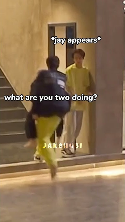 Remember this I-LAND moment where Youngbin carried Jungwon on his back..