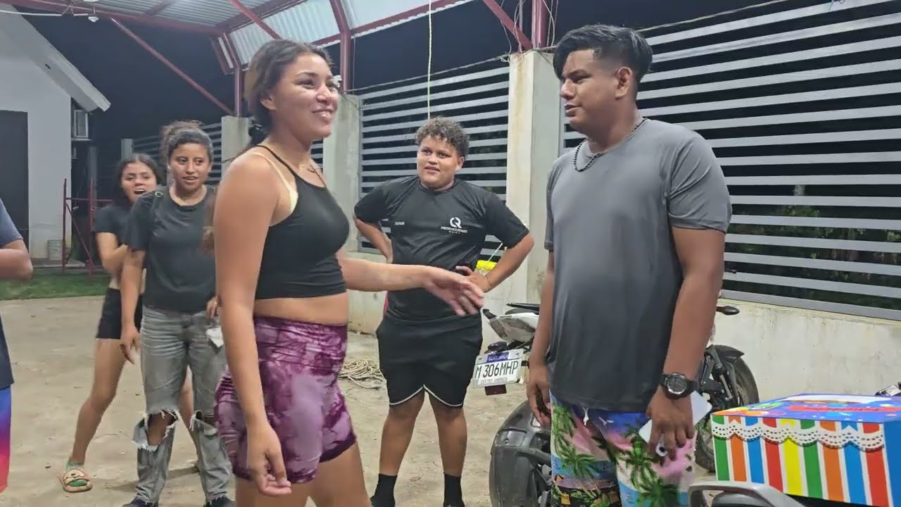 Tin está de cumpleaños y vean su REGALOTE🥳😍Está Muy Truste Porque Será?