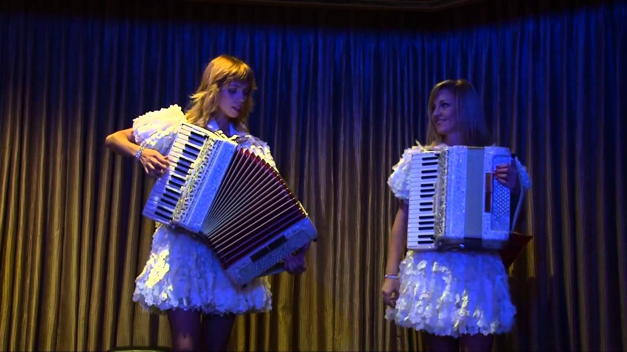 Accordion girls YouTube