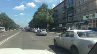 Свадебный кортеж в Благовещенске нарушает ПДД Свадебный кортеж в Благовещенске нарушает ПДД