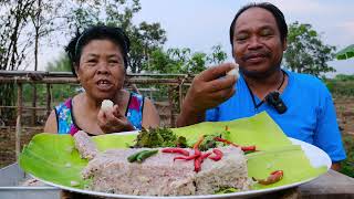 วันนี้ได้แหนมหมูแผ่นยักษ์ ใส่หนังแน่นๆ กินกับพริกสดสุดแซ่บจ้า | อร่อยนัวร์