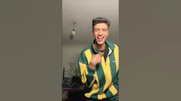 تيك توك شريف خالد وبعد الشغله دي بساعه نسيت في سرسرها ولاعه 