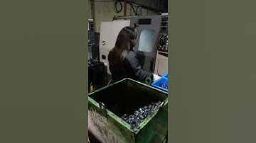cnc machine operator fanuc series
