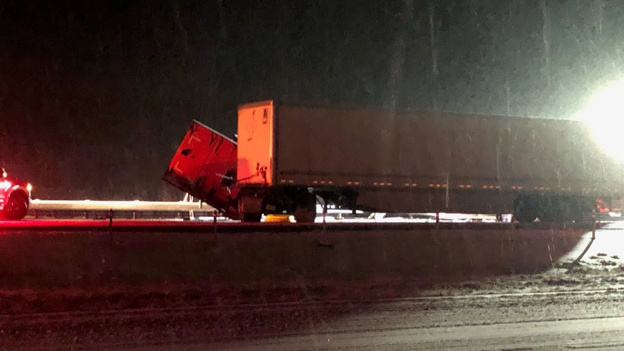 Multiple crashes reported in Pittsburgh area as snowfall causes slick ...