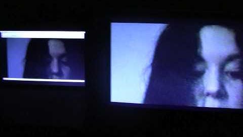 Multi screen test 2 screens time out of sync