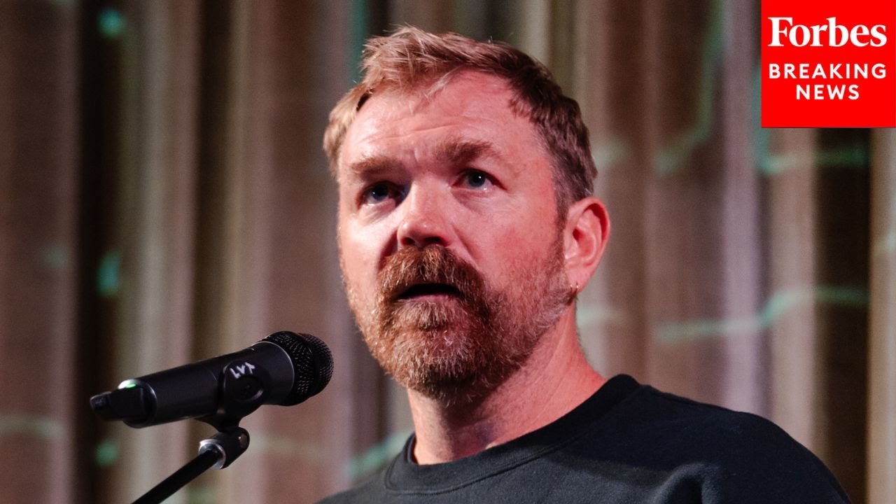 «Я очень скептически отношусь к политикам»: Грэм Платнер призывает к ограничению срока полномочий...