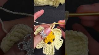 Stop Crocheting Flower Petals Wrong! Try This Stitch Hack