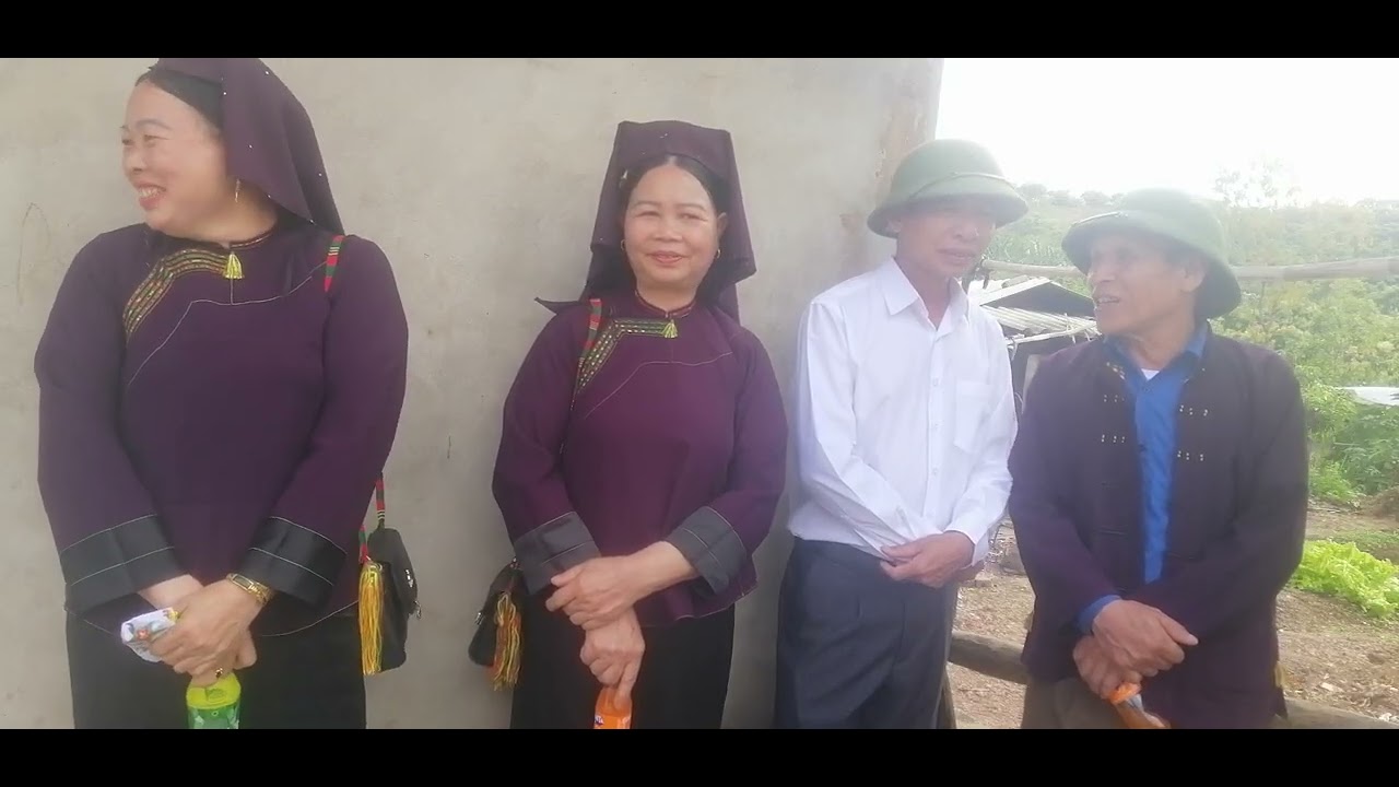 Hát sii hội chợ. Cầu nhạc xã bên sơn 14.1âm.lich Tân Sơn tv