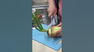 #sprouted #onion #cutting #shorts @LizTv88Hk