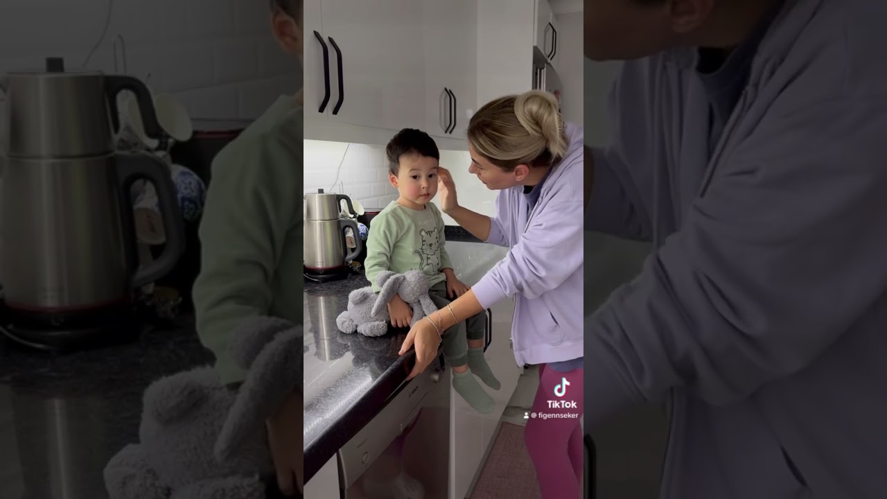 Günün menüsü biber dolması tarifi????????#akşamyemeği #sabahkahvaltısı #biberdolmasi #zeytinyağlı Günün menüsü biber dolması tarifi????????#akşamyemeği #sabahkahvaltısı #biberdolmasi #zeytinyağlı